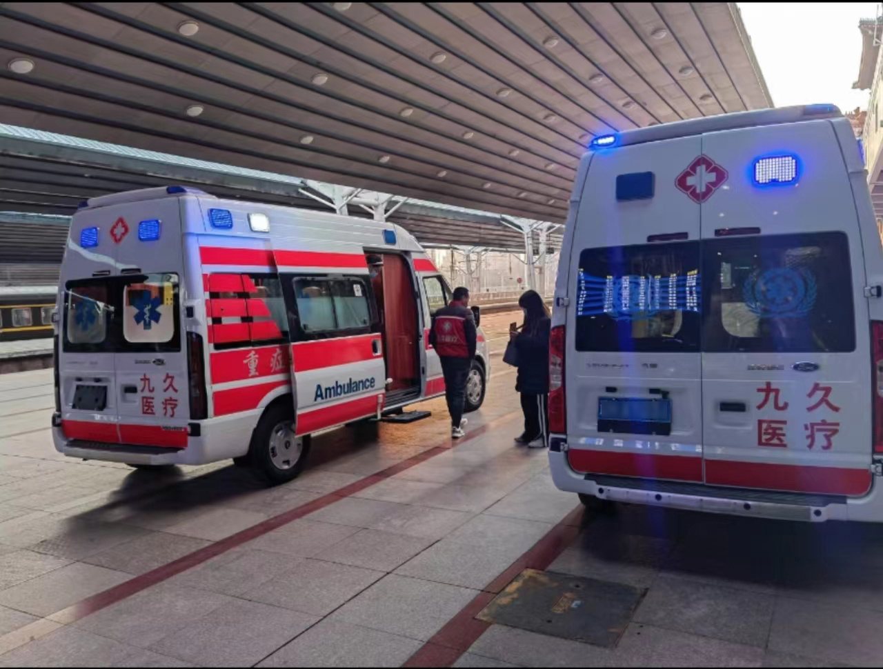 泗洪县救护车长途转运